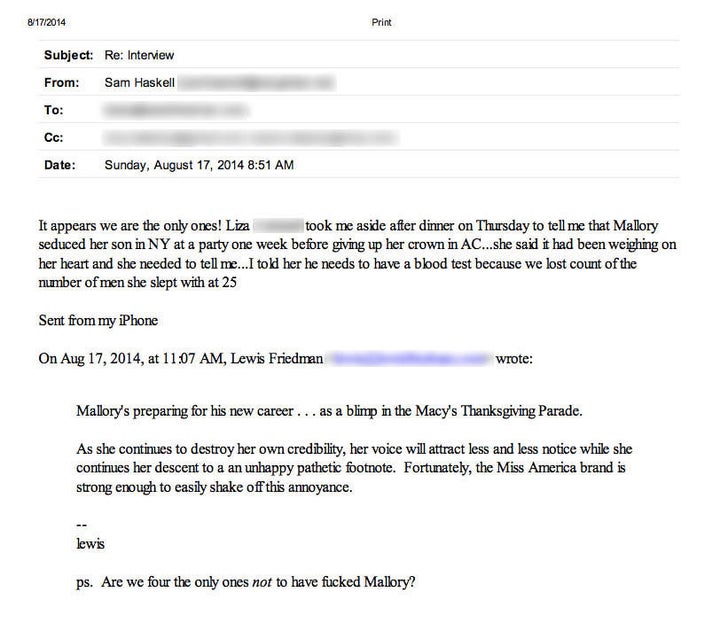 Источник, близкий к Хагану, говорит, что обвинения в ее парикмахерской и в сексе с этим мужчиной не соответствуют действительности