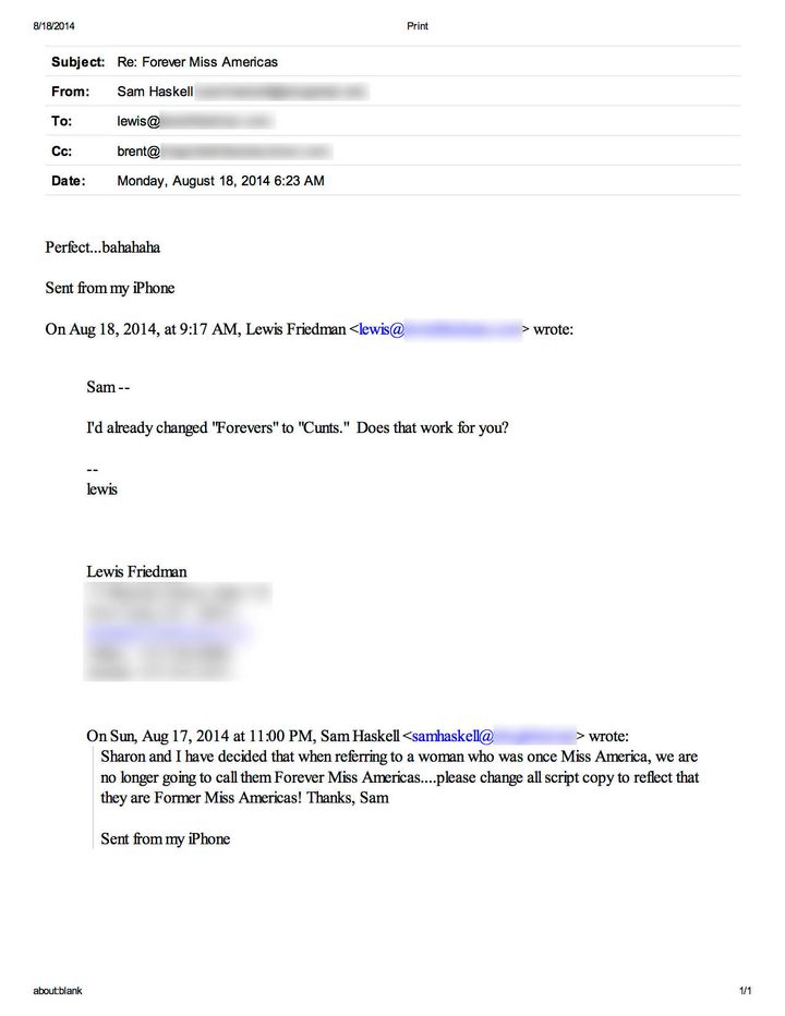 В конце августа 2014 года генеральный директор организации «Мисс Америка» Сэм Хаскелл отправил электронное письмо ведущему сценаристу телепередачи «Мисс Америка» Льюису Фридману, в котором сообщил ему об изменениях, которые он хотел внести в сценарий: «Я решил что, когда речь идет о женщине, которая когда-то была мисс Америка, мы больше не будем называть их «навсегда мисс Америка»
